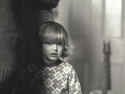 Child in a squat in Tolmers Square, 1974